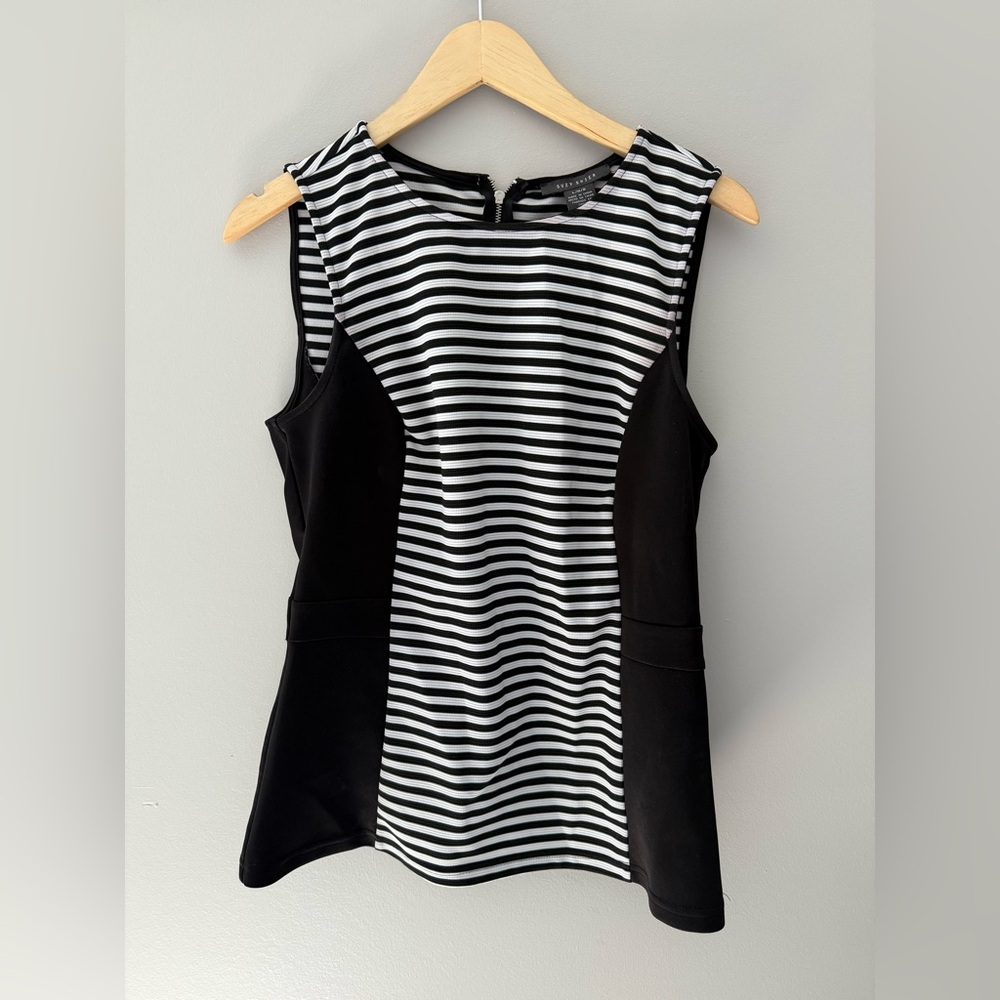 Suzy shier tank top